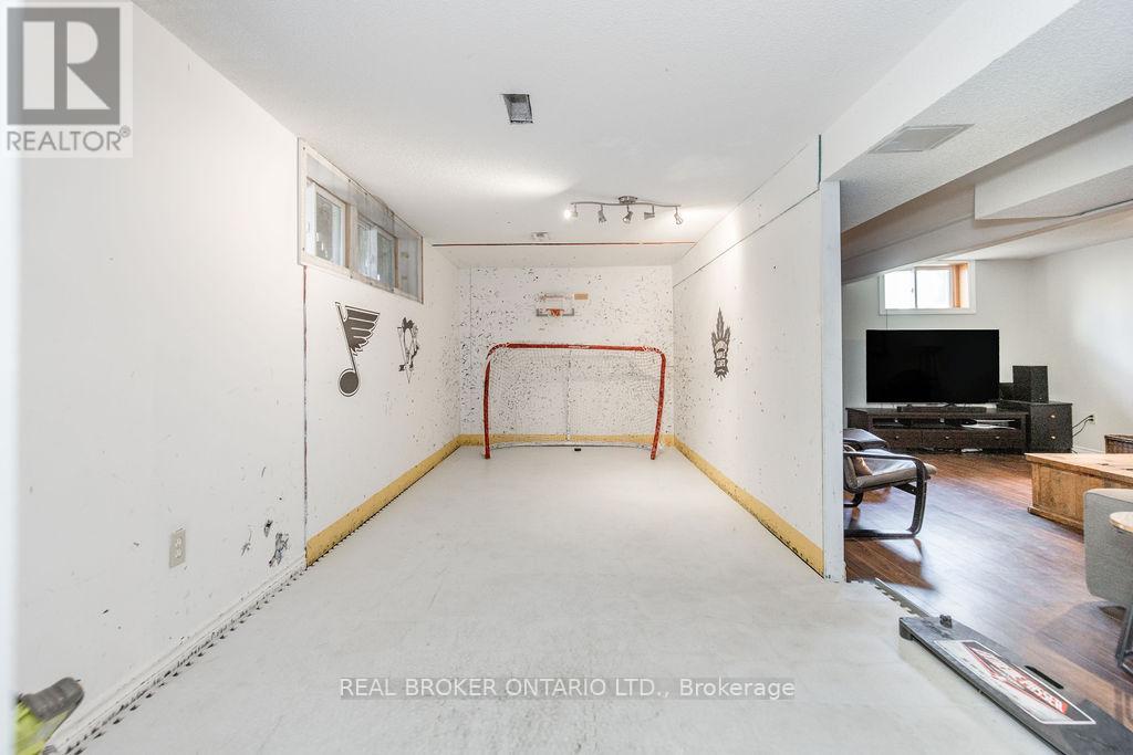 12 Alexander Street, Springwater, Ontario  L9X 0W1 - Photo 30 - S13077432