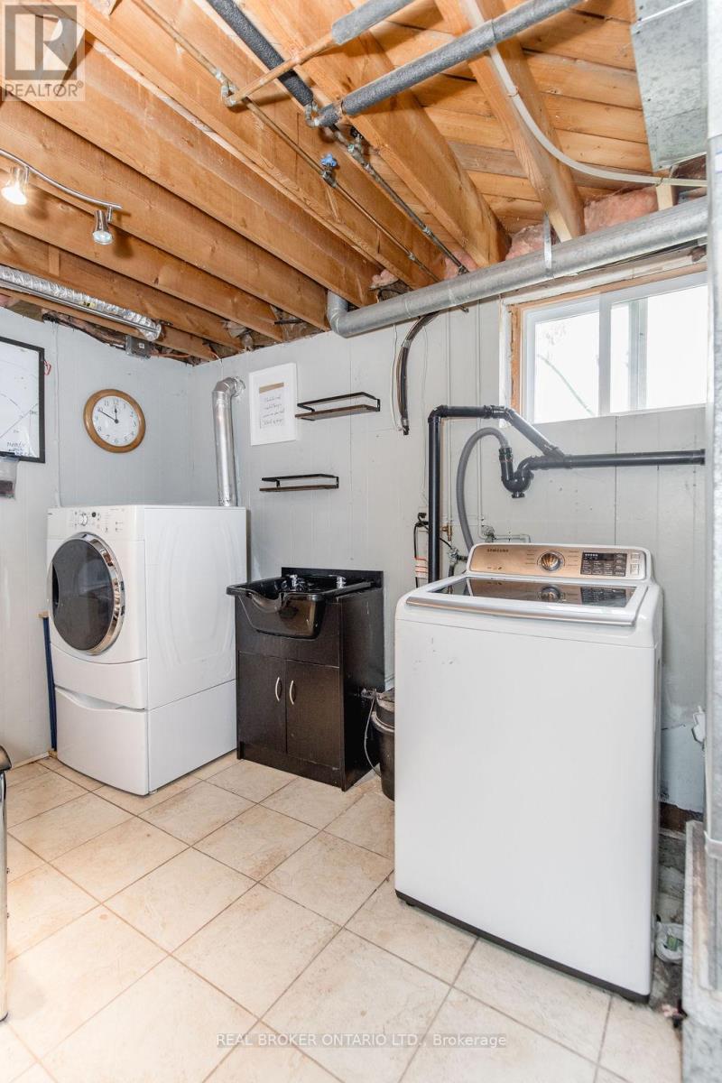12 Alexander Street, Springwater, Ontario  L9X 0W1 - Photo 39 - S13077432