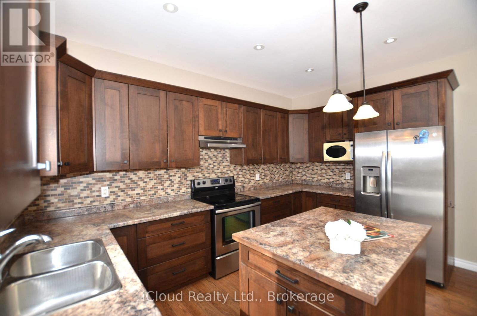 25 Rue Vanier, Tiny, Ontario  L9M 0J2 - Photo 20 - S13077452