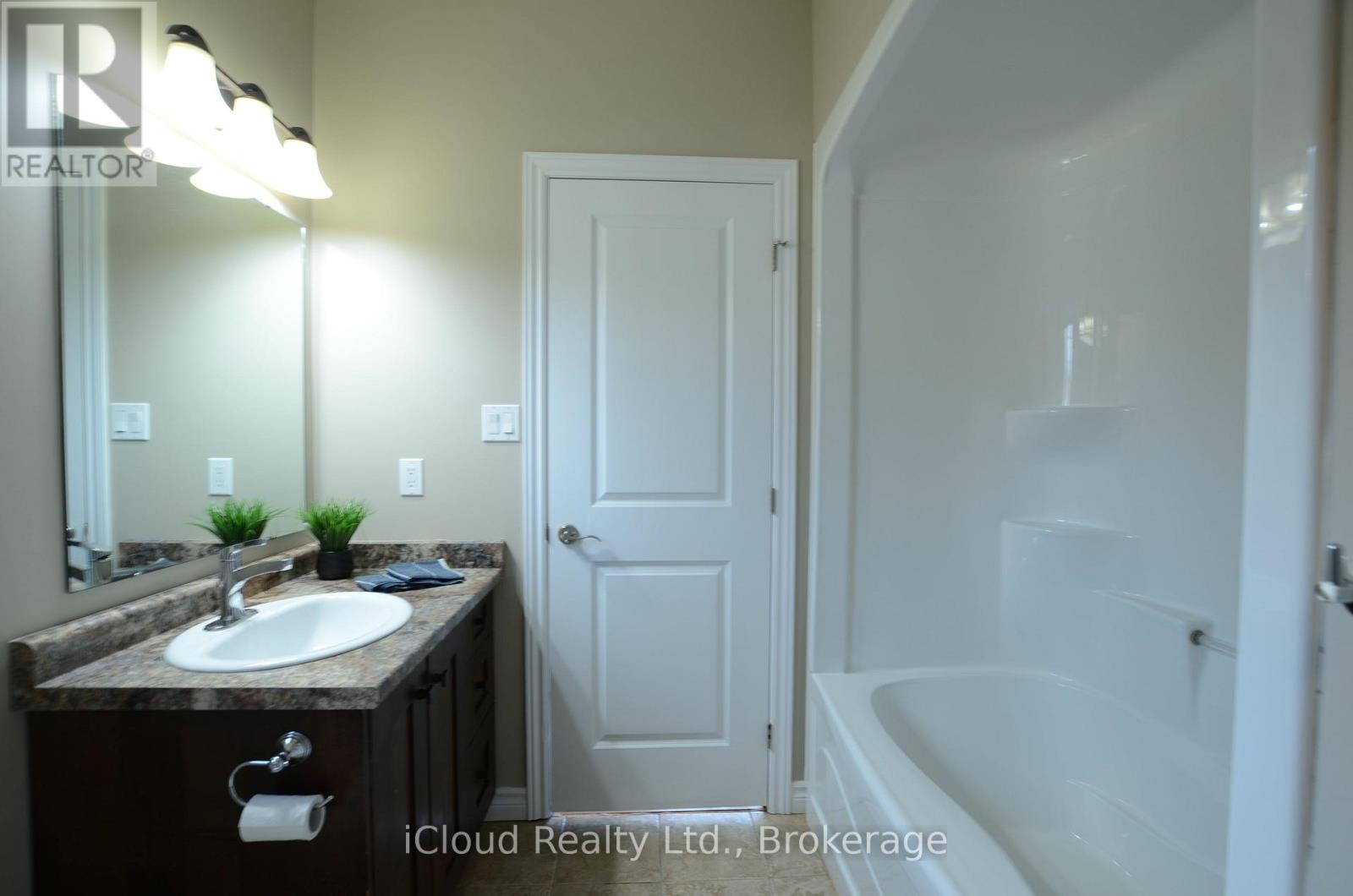 25 Rue Vanier, Tiny, Ontario  L9M 0J2 - Photo 26 - S13077452