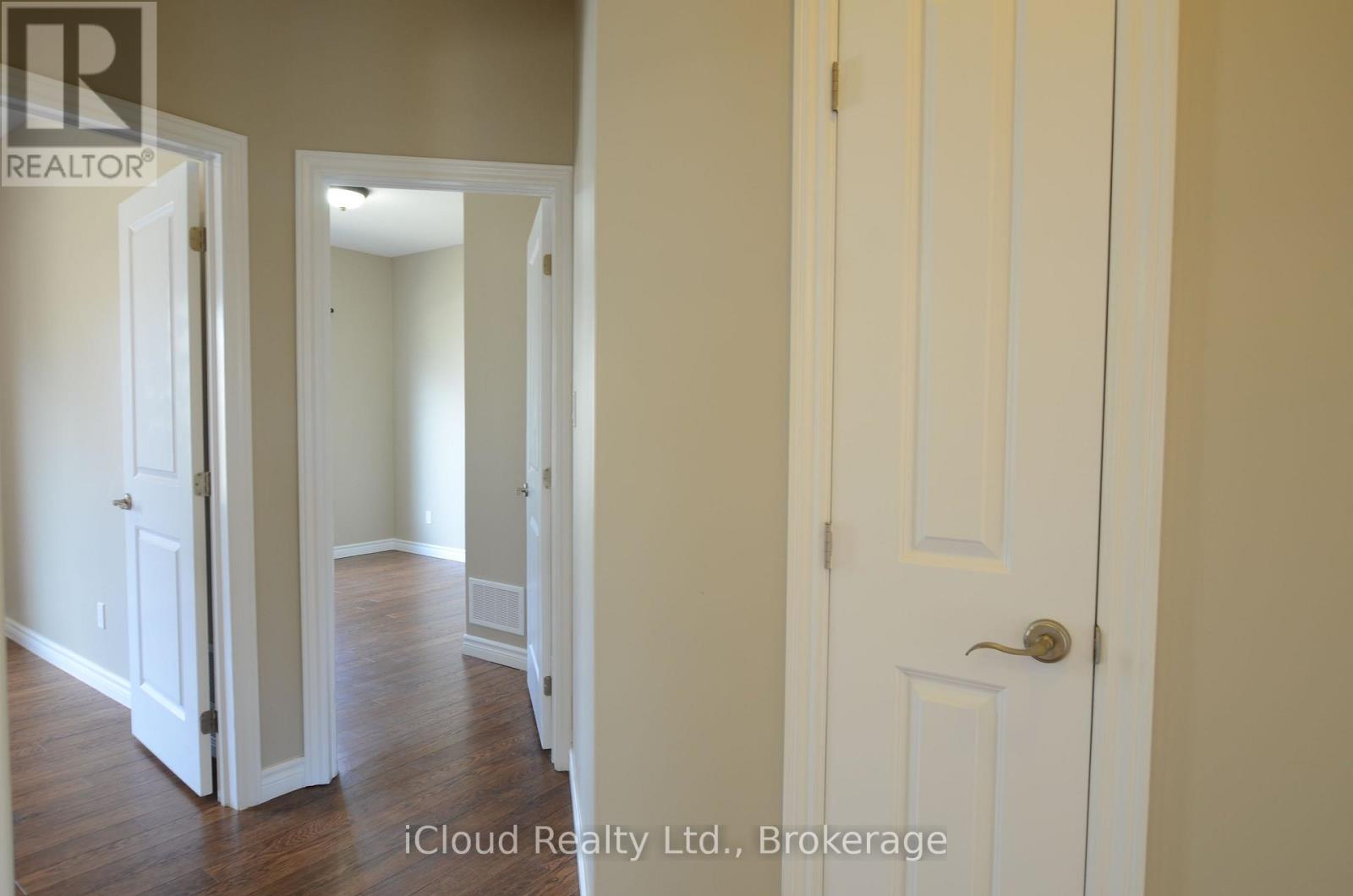 25 Rue Vanier, Tiny, Ontario  L9M 0J2 - Photo 30 - S13077452