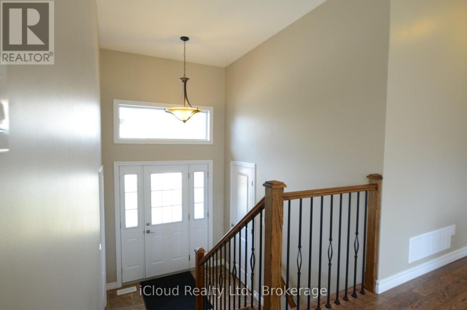 25 Rue Vanier, Tiny, Ontario  L9M 0J2 - Photo 9 - S13077452