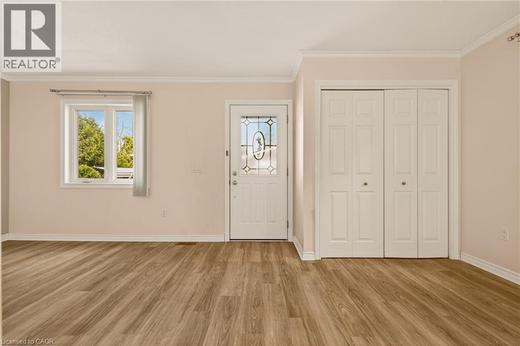 4 Elm Street, Puslinch, Ontario  N0B 2J0 - Photo 4 - 40825338
