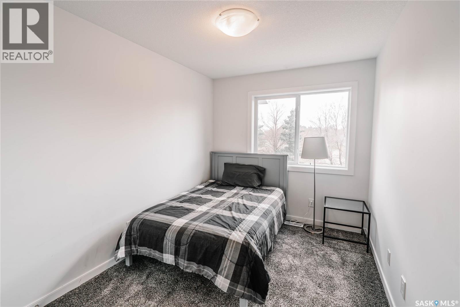 451 L Avenue S, Saskatoon, Saskatchewan  S7M 5Y6 - Photo 14 - SK034740