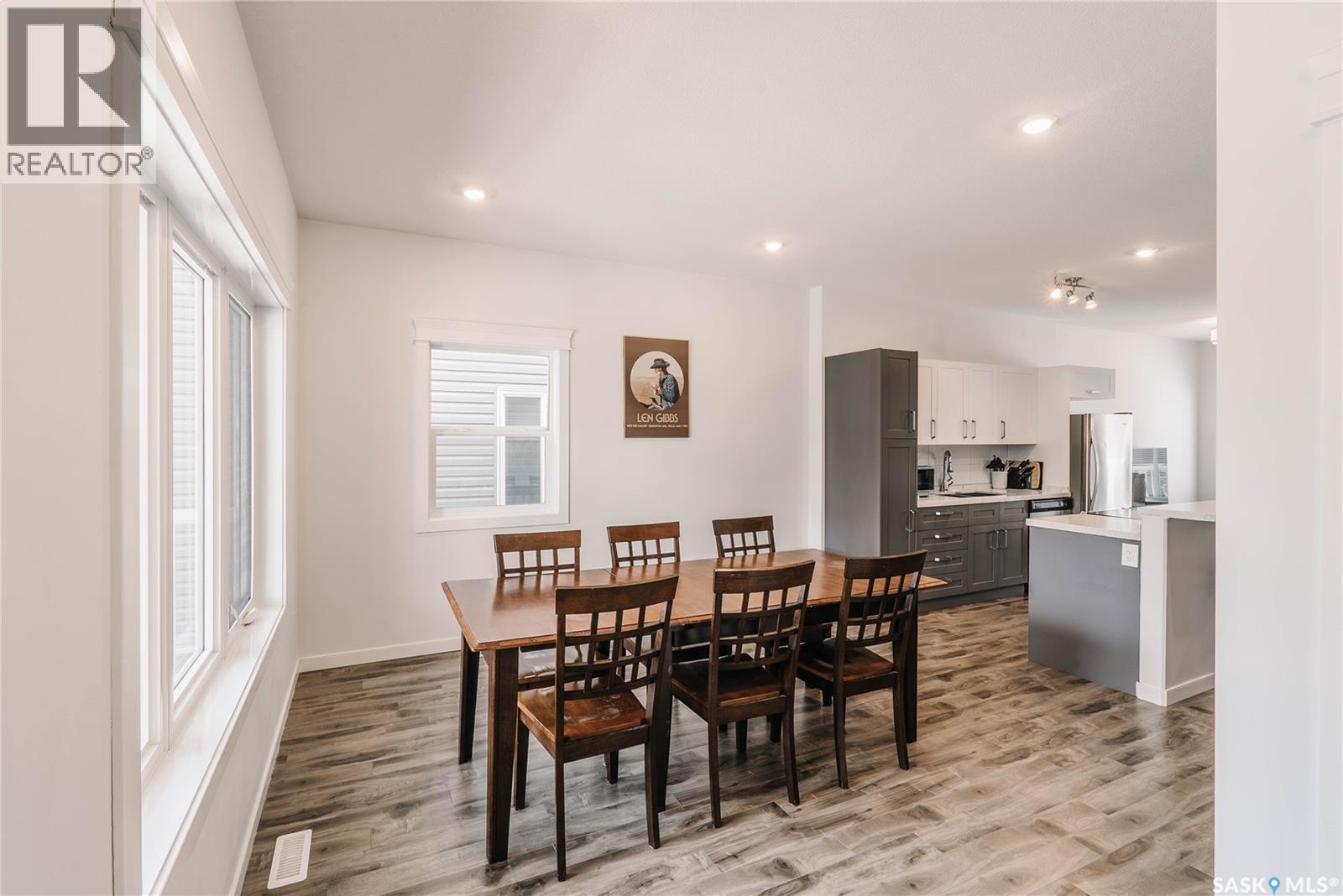 451 L Avenue S, Saskatoon, Saskatchewan  S7M 5Y6 - Photo 4 - SK034740