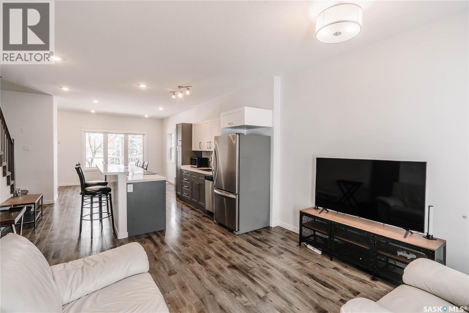 451 L Avenue S, Saskatoon, Saskatchewan  S7M 5Y6 - Photo 8 - SK034740