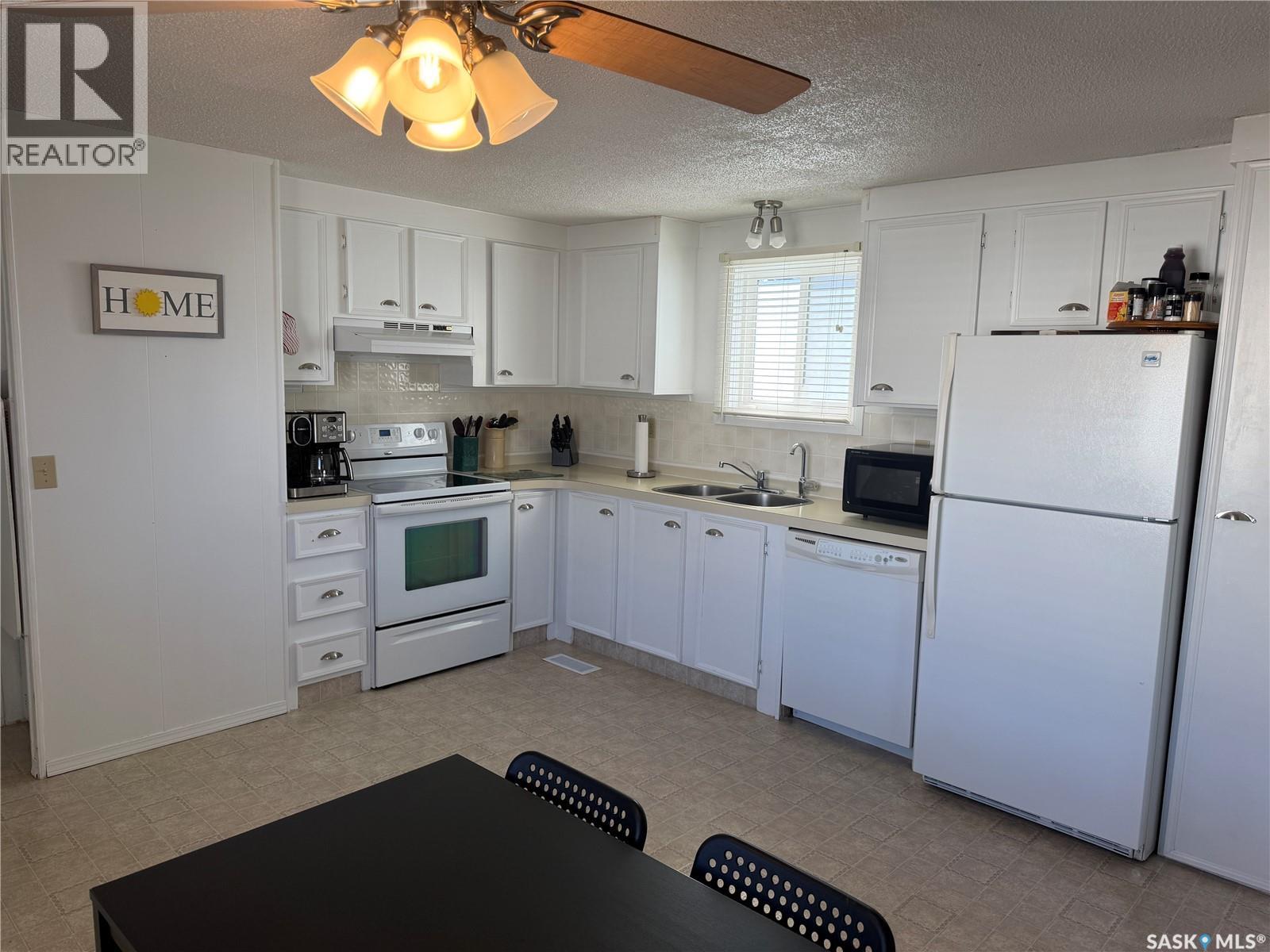 609 Memorial Drive, Spiritwood, Saskatchewan  S0J 2M0 - Photo 5 - SK034730