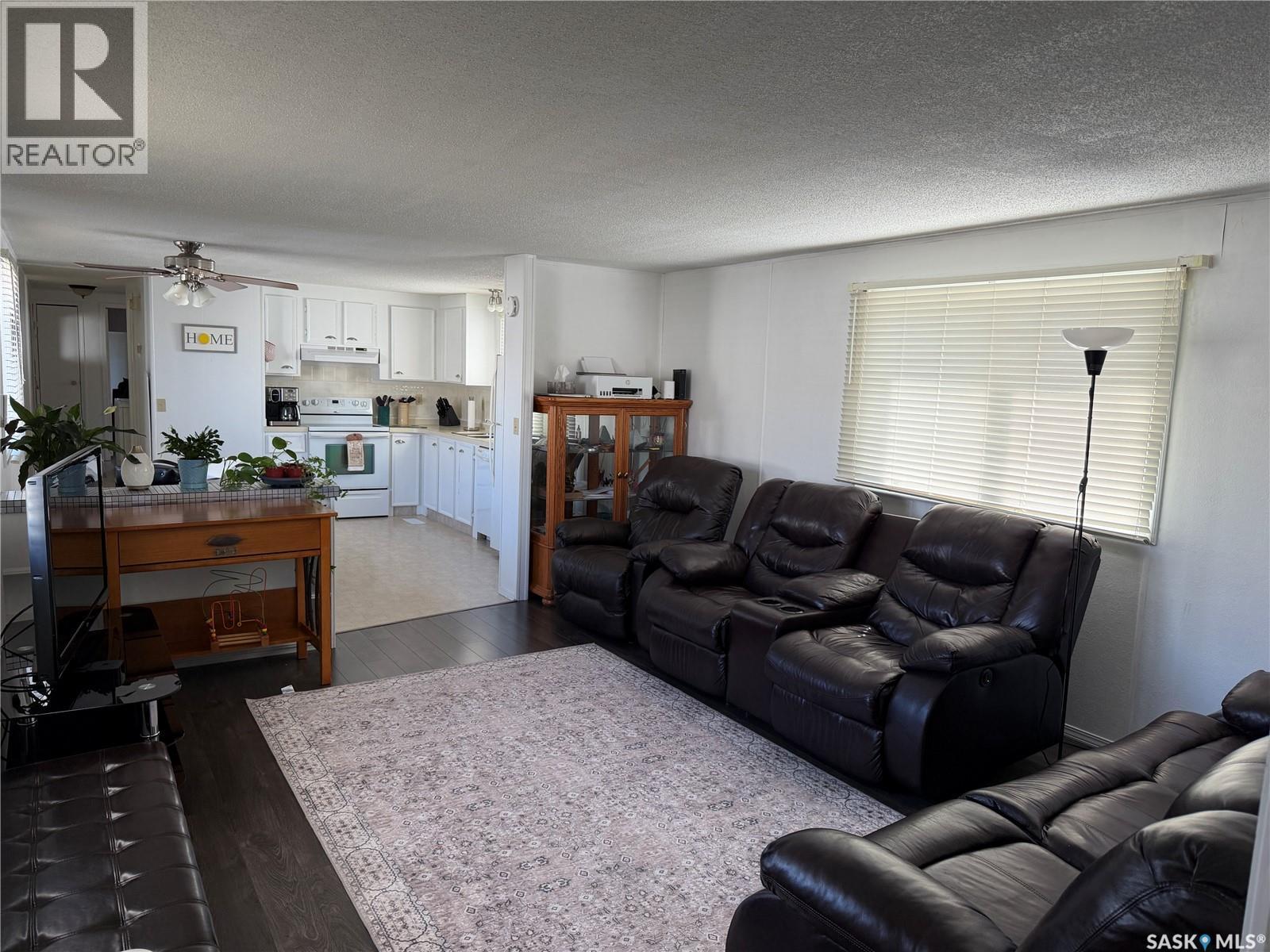 609 Memorial Drive, Spiritwood, Saskatchewan  S0J 2M0 - Photo 6 - SK034730