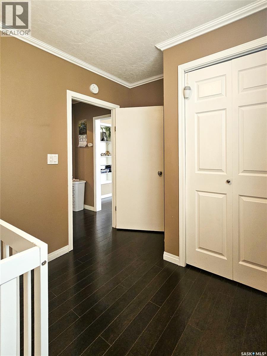 207 7th Avenue W, Rosetown, Saskatchewan  S0L 2V0 - Photo 24 - SK034700