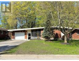 105 QUEEN STREET, Tillsonburg, Ontario