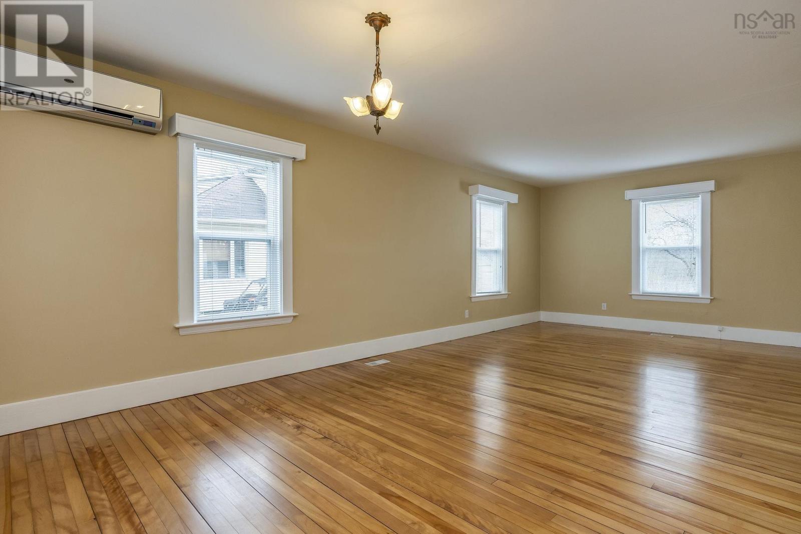 2576 1 Highway, Aylesford, Nova Scotia  B0P 1C0 - Photo 15 - 202606922