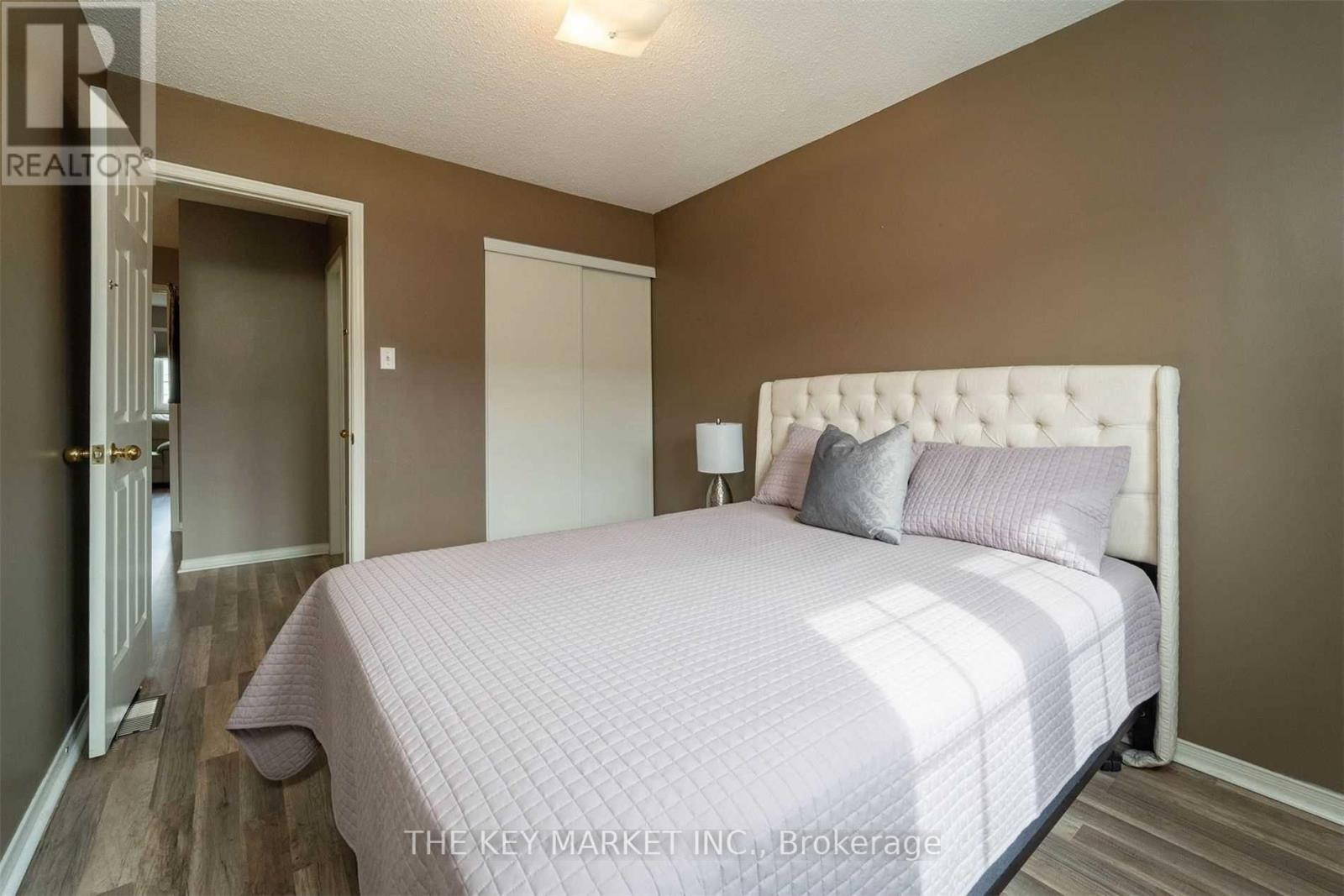 16 - 2350 Britannia Road W, Mississauga, Ontario  L5M 6A7 - Photo 20 - W13077110