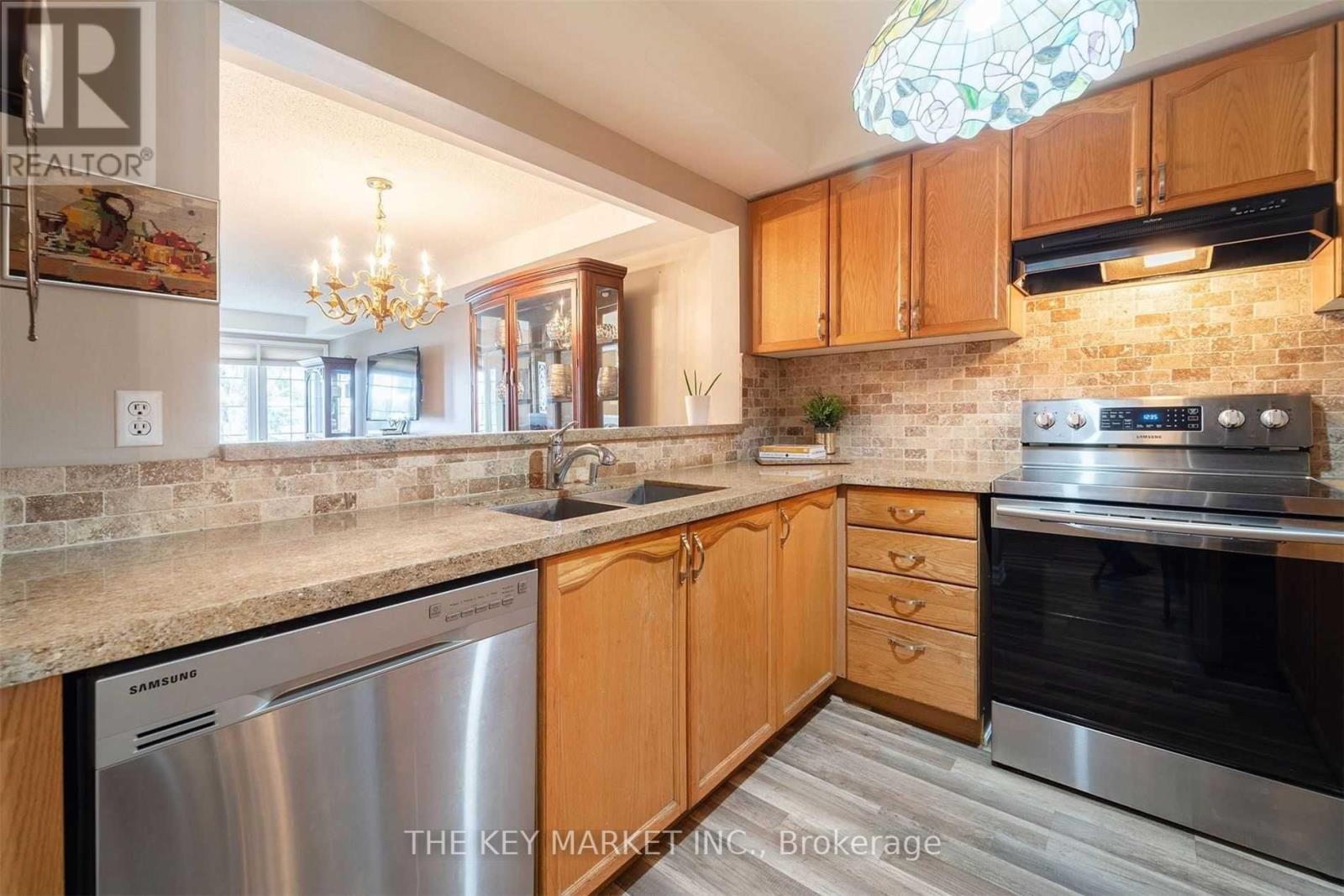 16 - 2350 Britannia Road W, Mississauga, Ontario  L5M 6A7 - Photo 8 - W13077110