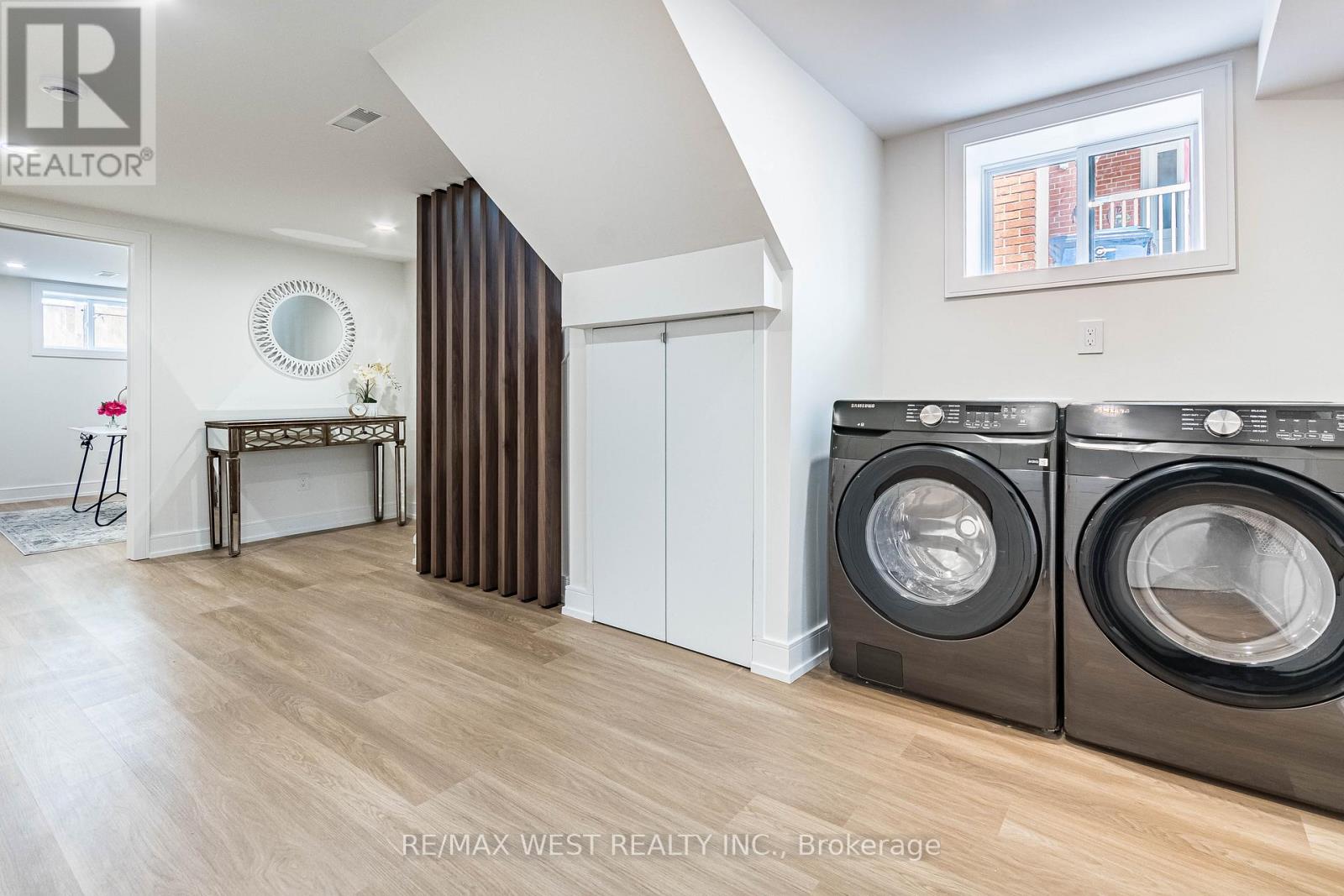 48 Lloyd Manor Road, Toronto, Ontario  M9B 5H7 - Photo 28 - W13077126