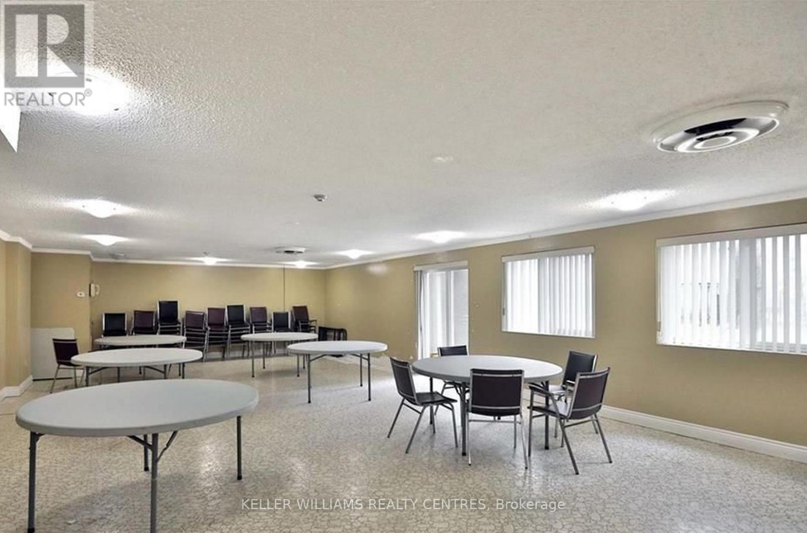102 - 2001 Bonnymede Drive, Mississauga, Ontario  L5J 4H8 - Photo 13 - W13077158