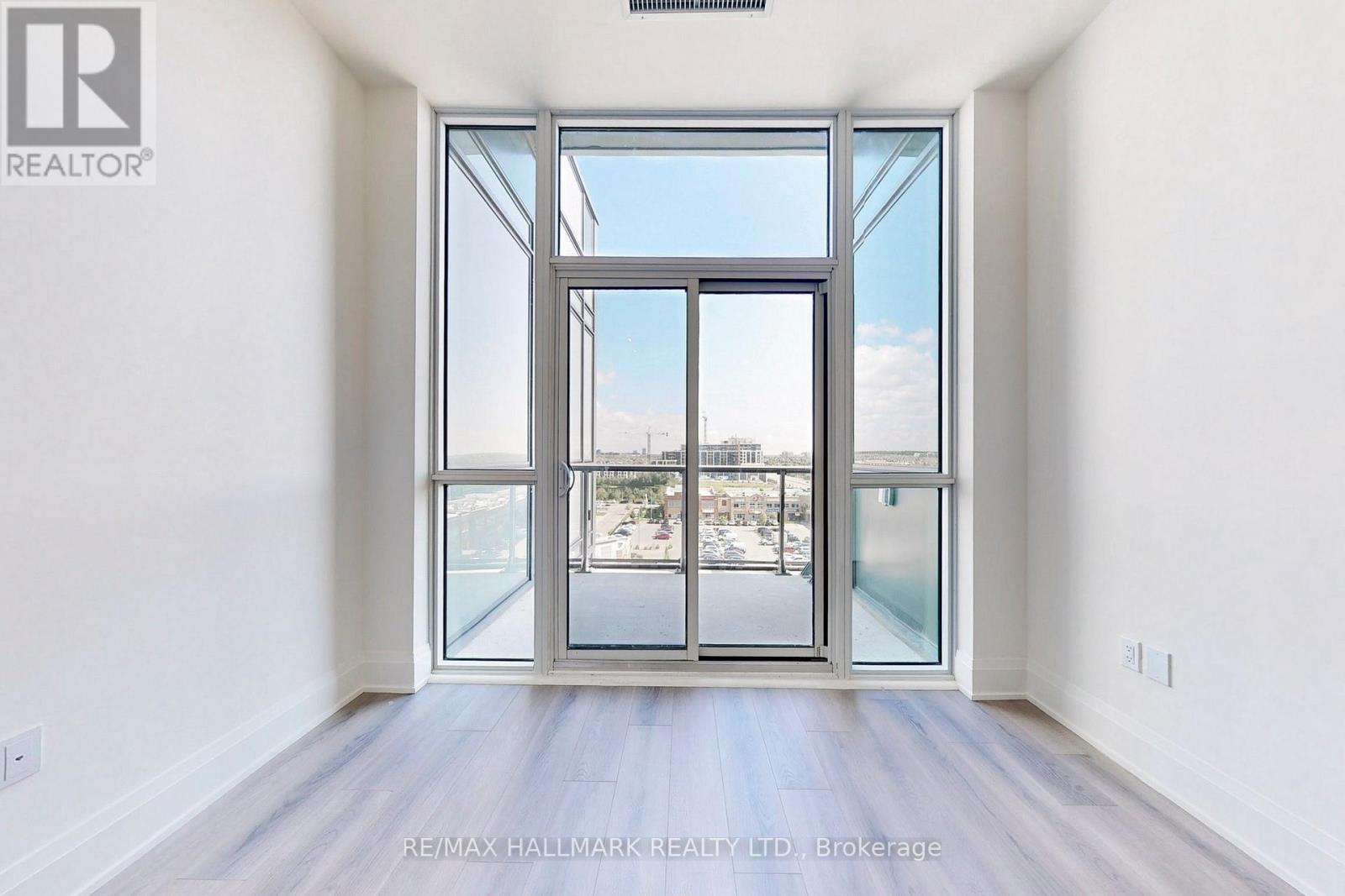 806 - 509 Dundas Street W, Oakville, Ontario  L6M 4M2 - Photo 7 - W13077166