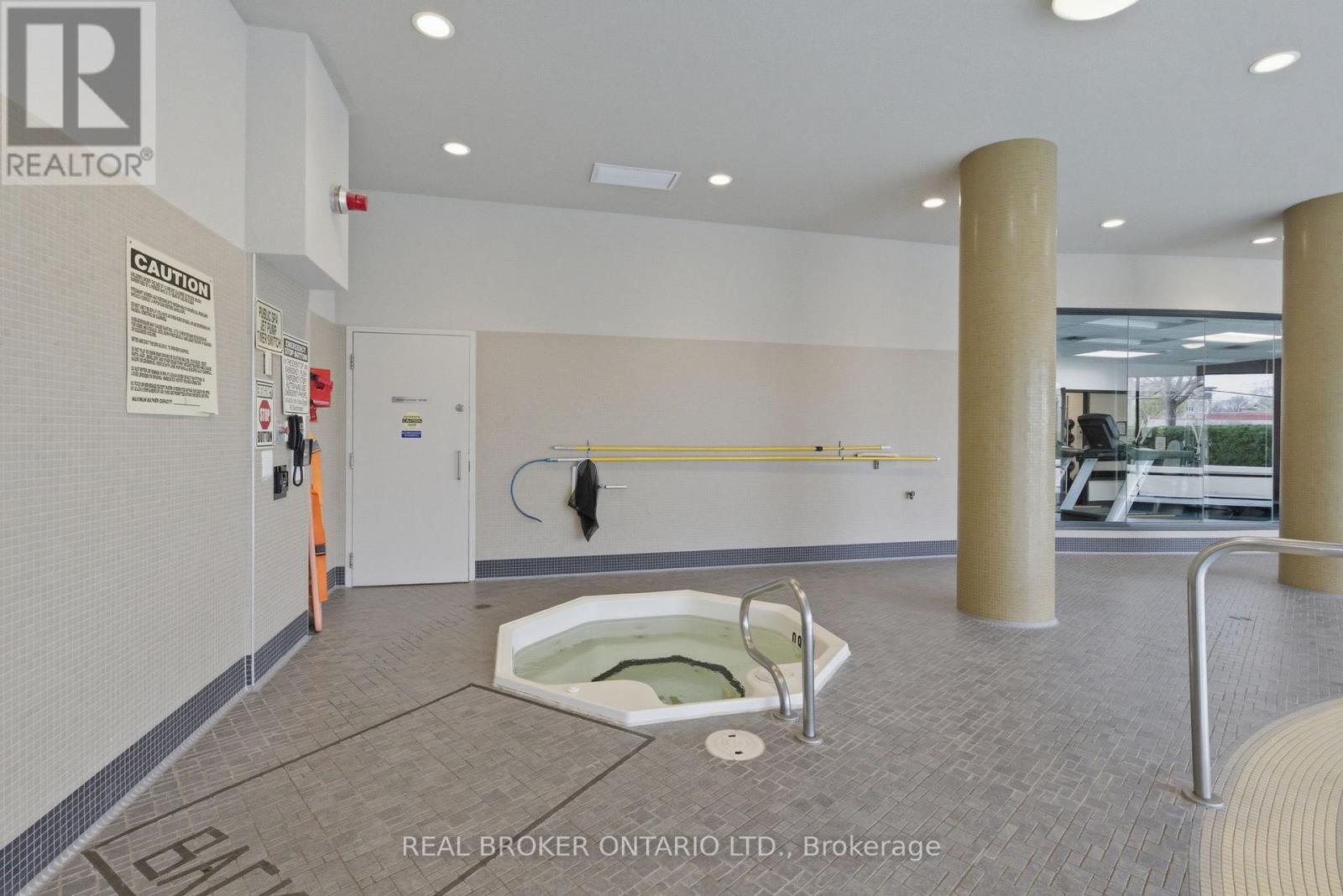 205 - 1135 Royal York Road, Toronto, Ontario  M9A 0C3 - Photo 29 - W13077200