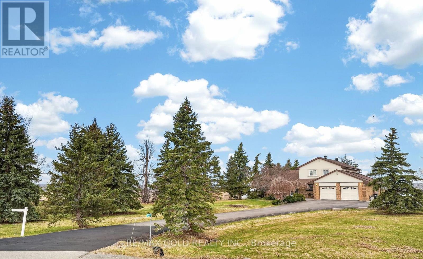 752 Old School Road, Caledon, Ontario  L7C 0V6 - Photo 2 - W13077268