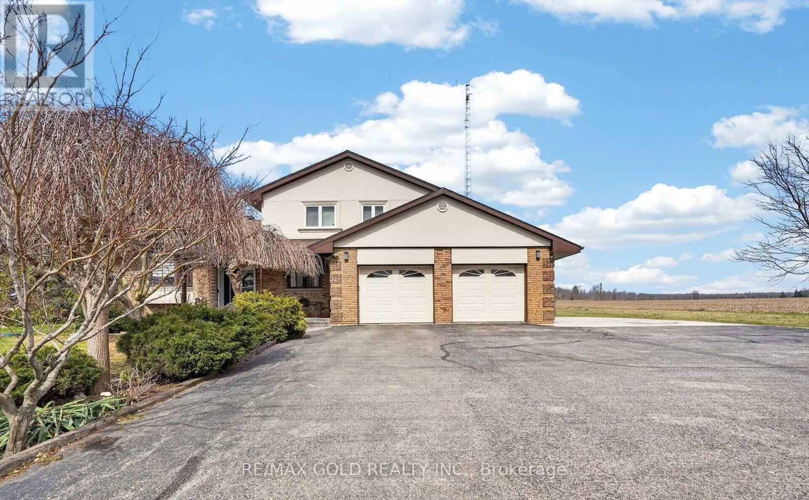 752 Old School Road, Caledon, Ontario  L7C 0V6 - Photo 3 - W13077268