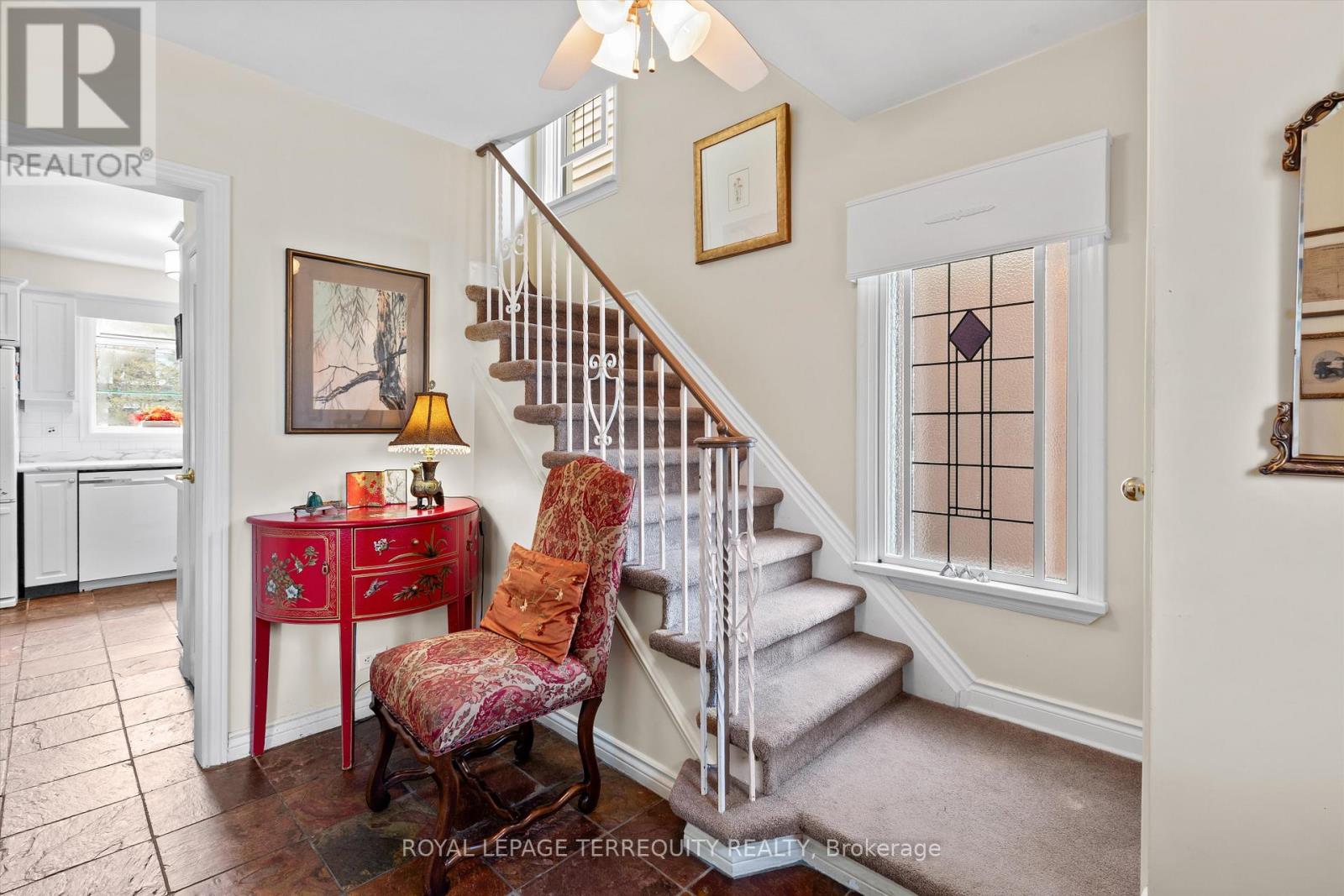 19 Bernice Avenue, Toronto, Ontario  M8Y 1Z5 - Photo 13 - W13077312