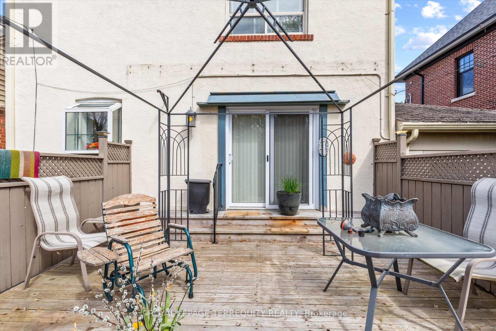 19 Bernice Avenue, Toronto, Ontario  M8Y 1Z5 - Photo 23 - W13077312
