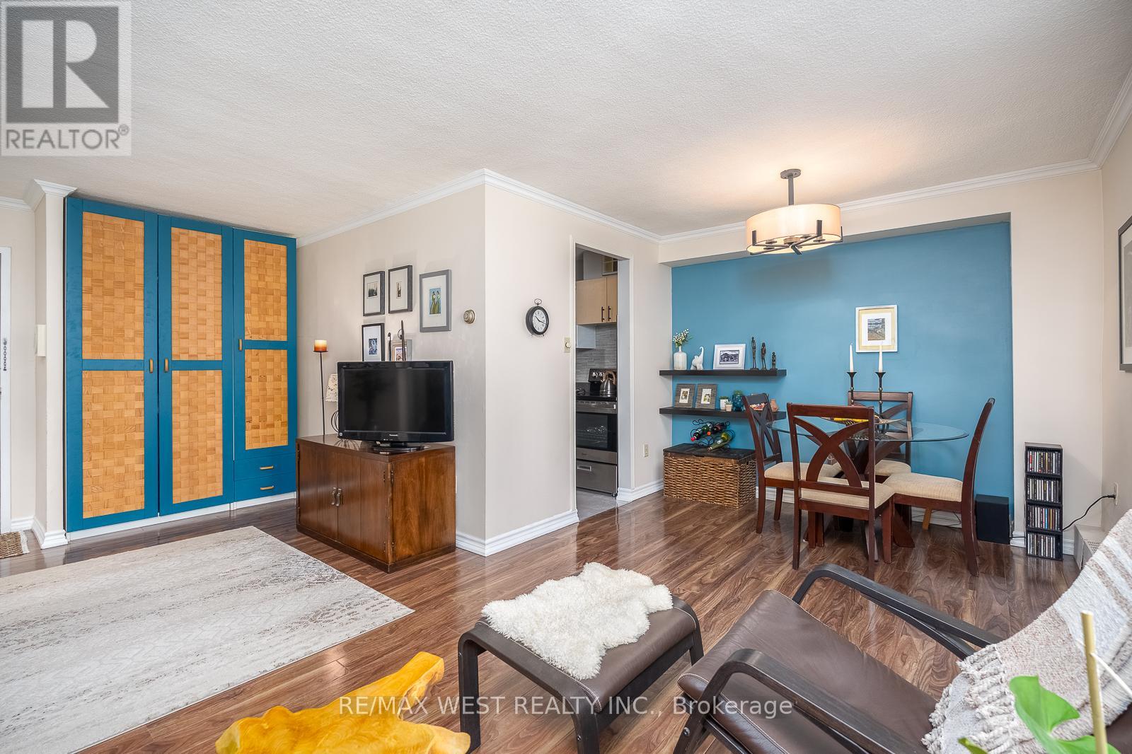 310 - 1100 Caven Street, Mississauga, Ontario  L5G 4N3 - Photo 10 - W13077382