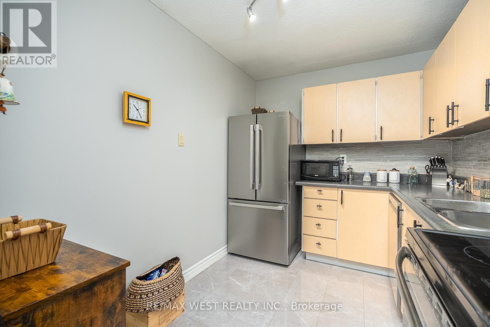 310 - 1100 Caven Street, Mississauga, Ontario  L5G 4N3 - Photo 16 - W13077382