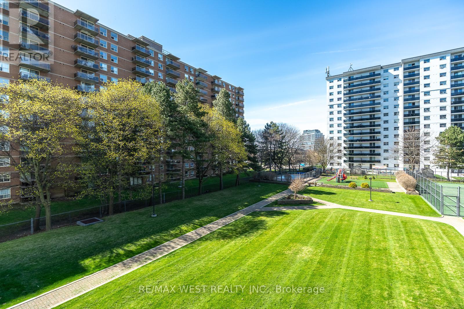 310 - 1100 Caven Street, Mississauga, Ontario  L5G 4N3 - Photo 27 - W13077382