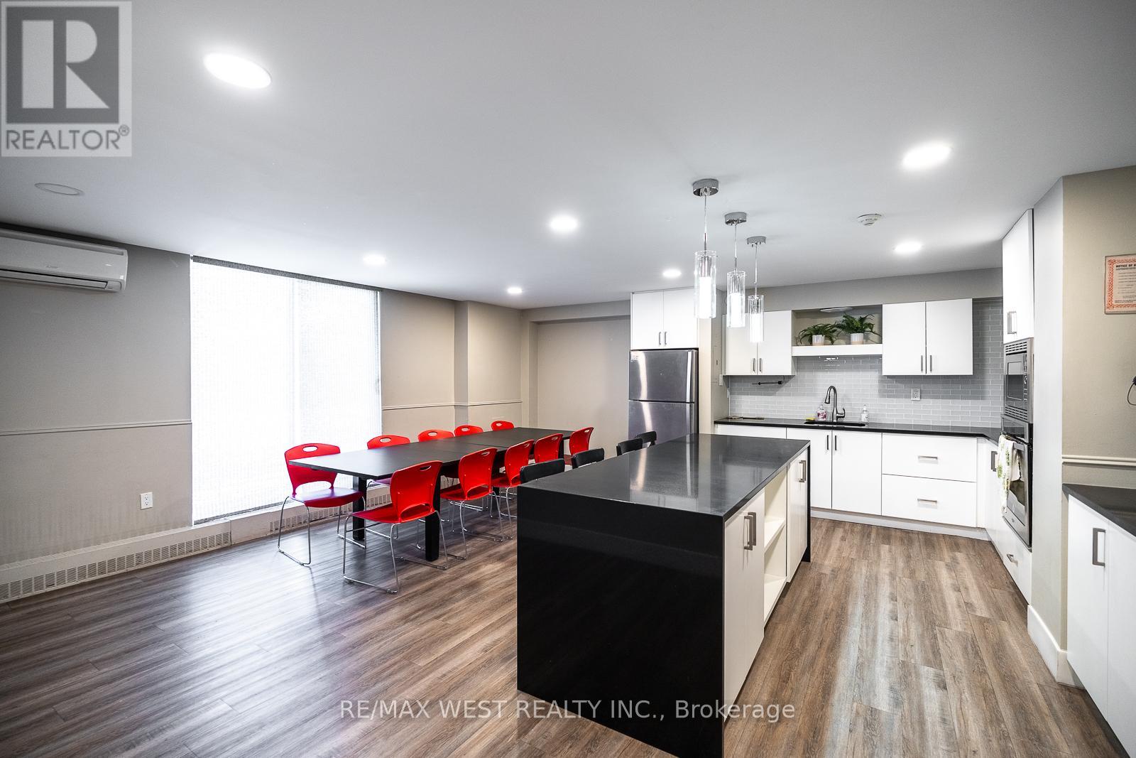 310 - 1100 Caven Street, Mississauga, Ontario  L5G 4N3 - Photo 30 - W13077382