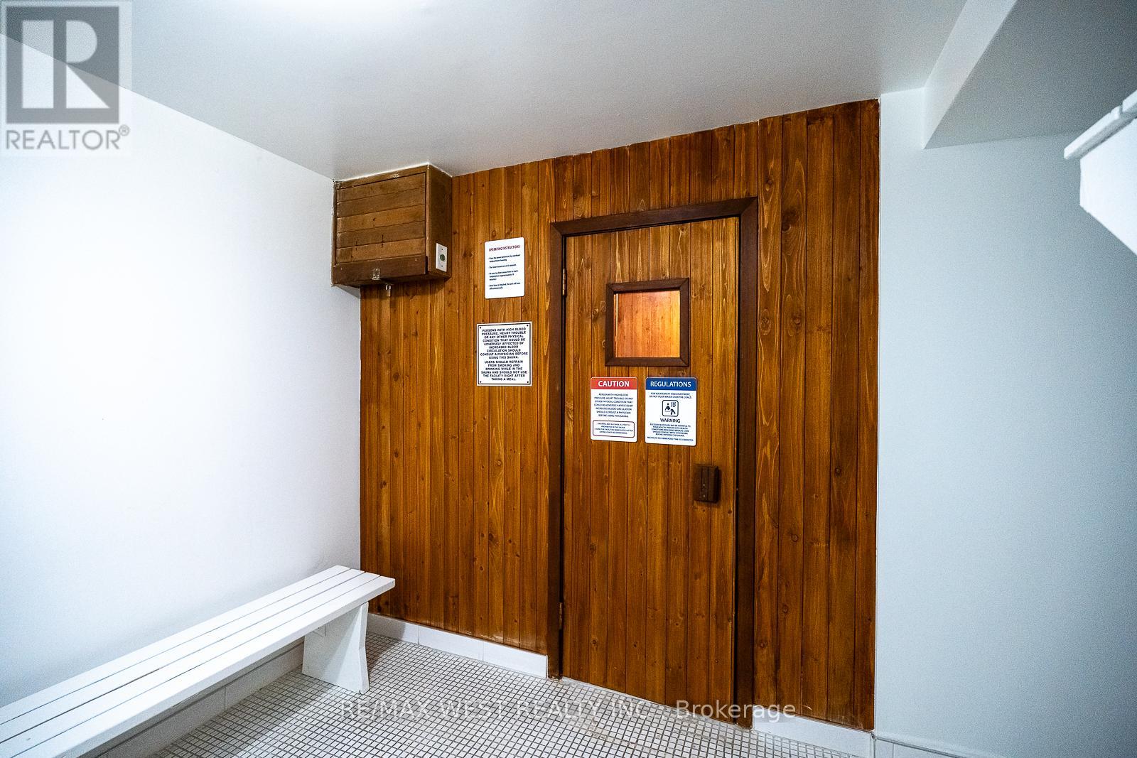 310 - 1100 Caven Street, Mississauga, Ontario  L5G 4N3 - Photo 33 - W13077382