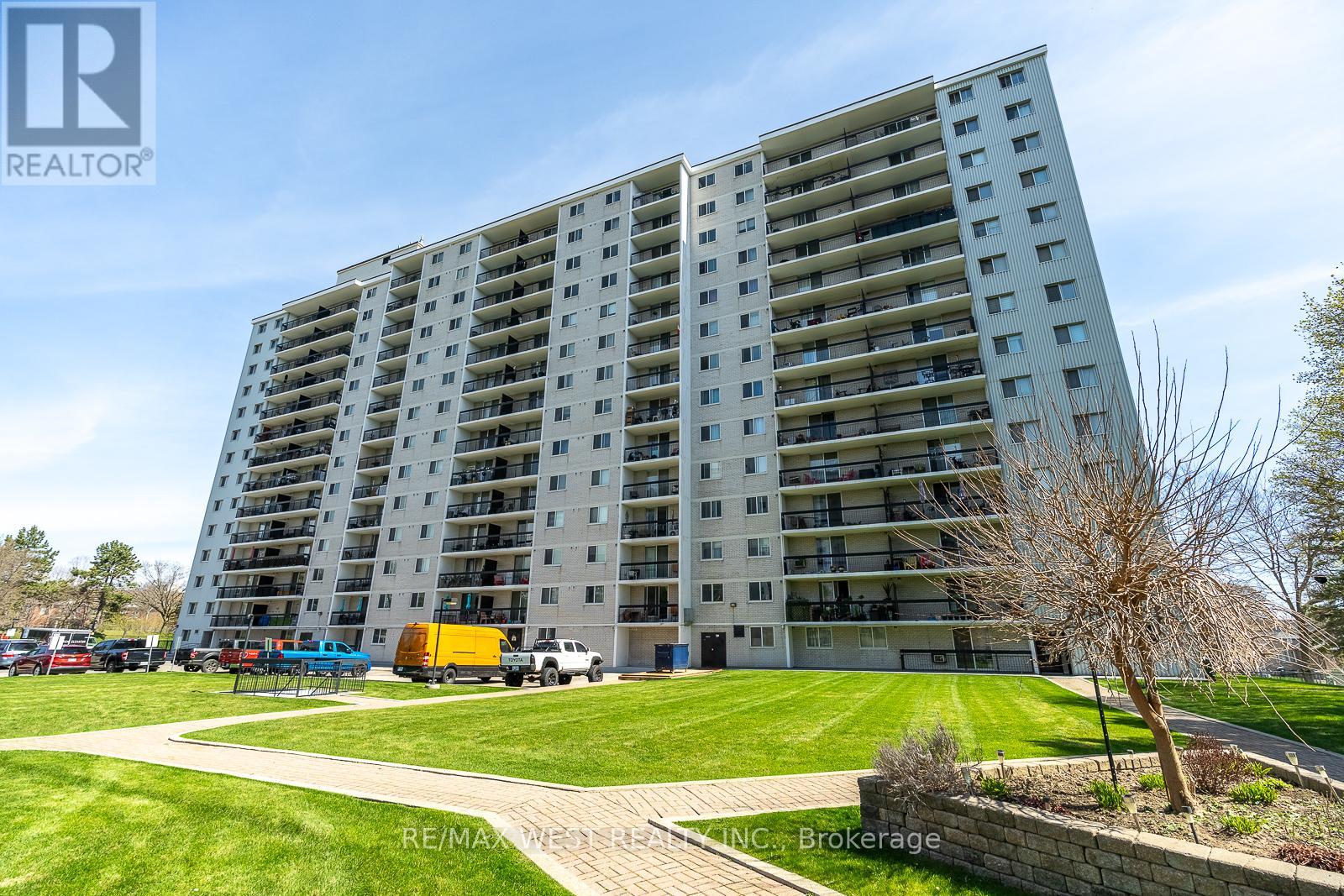 310 - 1100 Caven Street, Mississauga, Ontario  L5G 4N3 - Photo 37 - W13077382