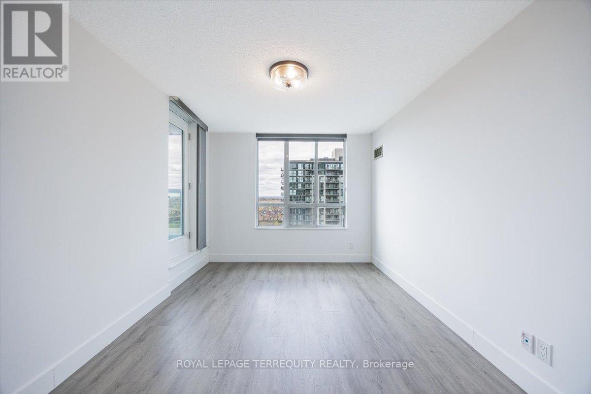 2212 - 335 Rathburn Road W, Mississauga, Ontario  L5B 0C8 - Photo 5 - W13077406