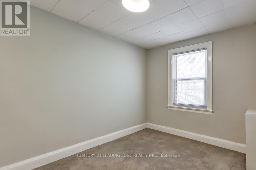 26 Grandville Avenue, Toronto, Ontario  M6N 4T9 - Photo 21 - W13077410