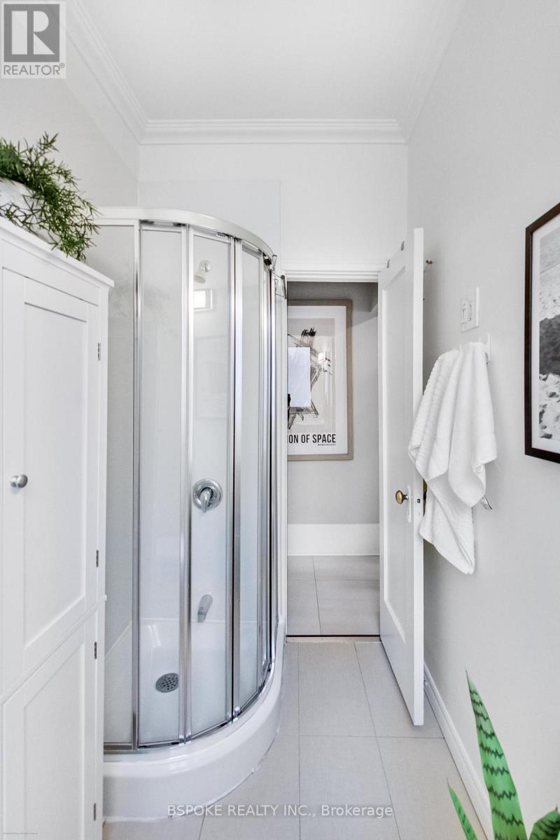 111 Mulock Avenue, Toronto, Ontario  M6N 3C5 - Photo 10 - W13077412