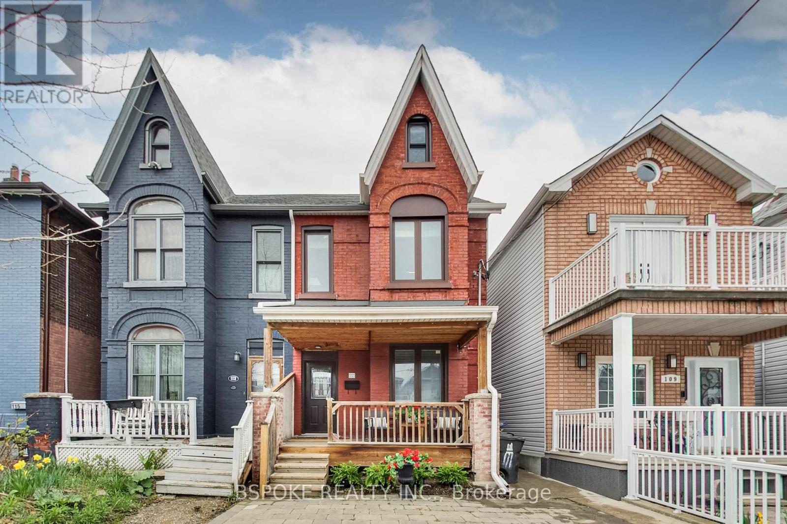 111 Mulock Avenue, Toronto, Ontario  M6N 3C5 - Photo 2 - W13077412