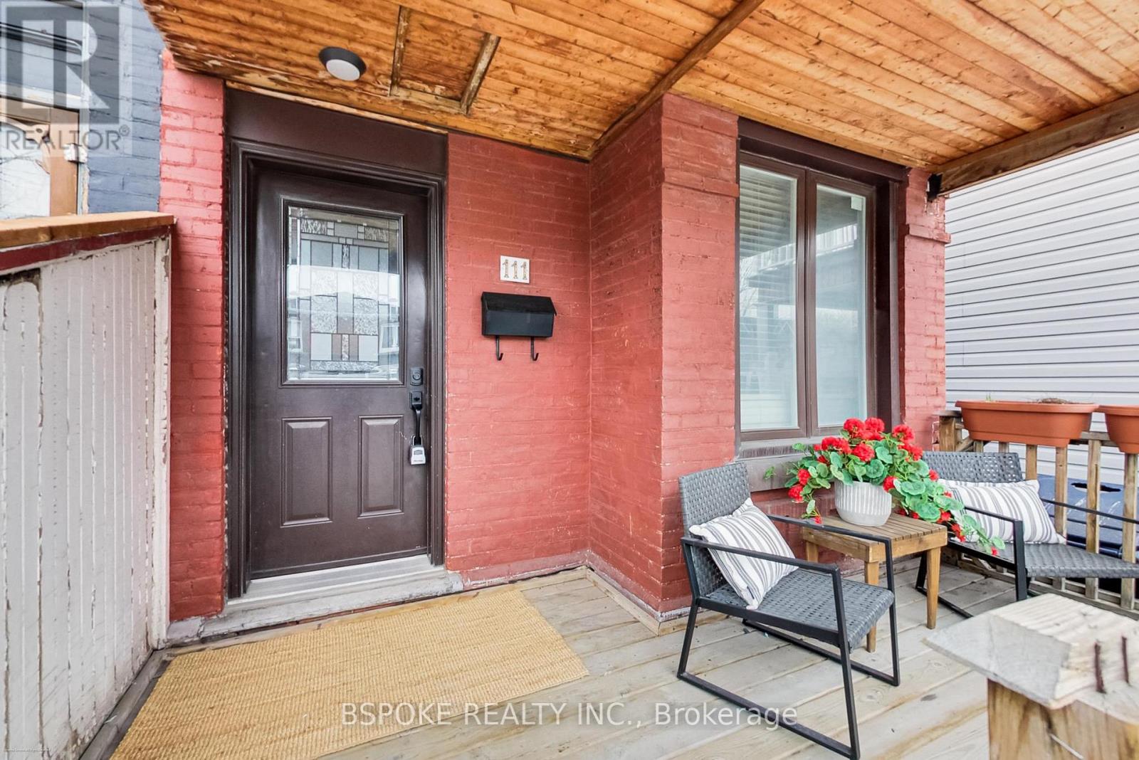 111 Mulock Avenue, Toronto, Ontario  M6N 3C5 - Photo 3 - W13077412