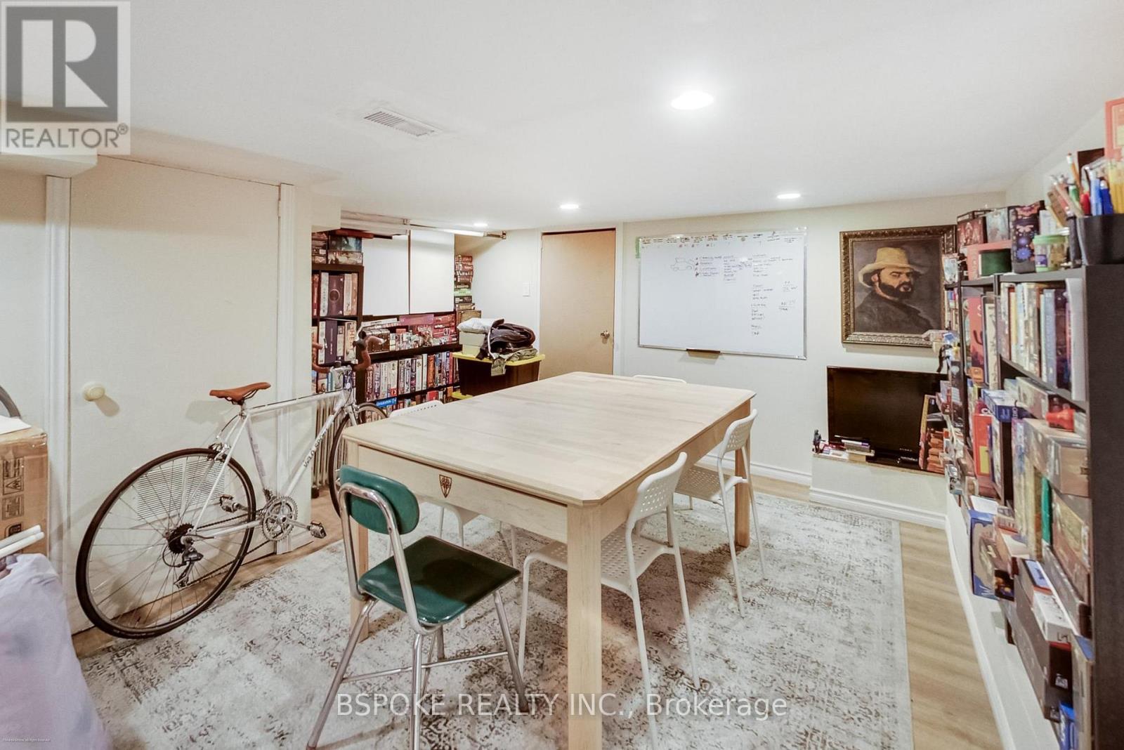 111 Mulock Avenue, Toronto, Ontario  M6N 3C5 - Photo 30 - W13077412