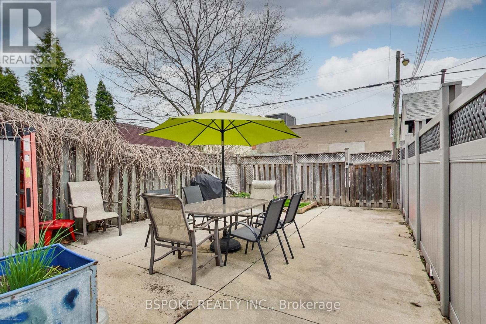 111 Mulock Avenue, Toronto, Ontario  M6N 3C5 - Photo 35 - W13077412