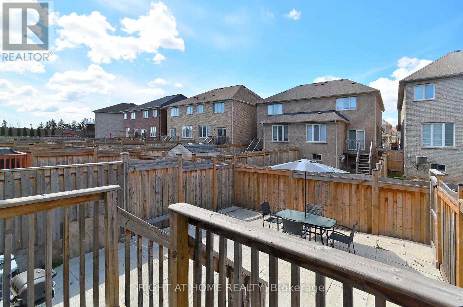 736 Farmstead Drive, Milton, Ontario  L9T 8N4 - Photo 25 - W13077420