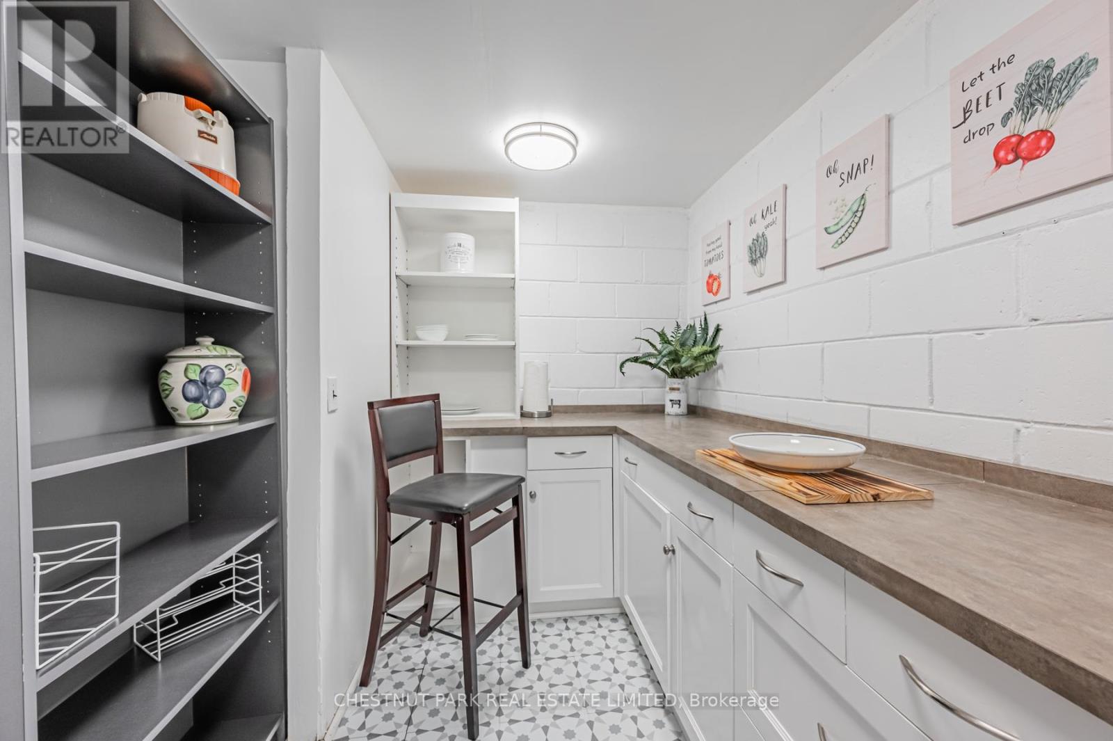 Lower - 3 Sanctbury Place, Toronto, Ontario  M9C 4M4 - Photo 12 - W13077448