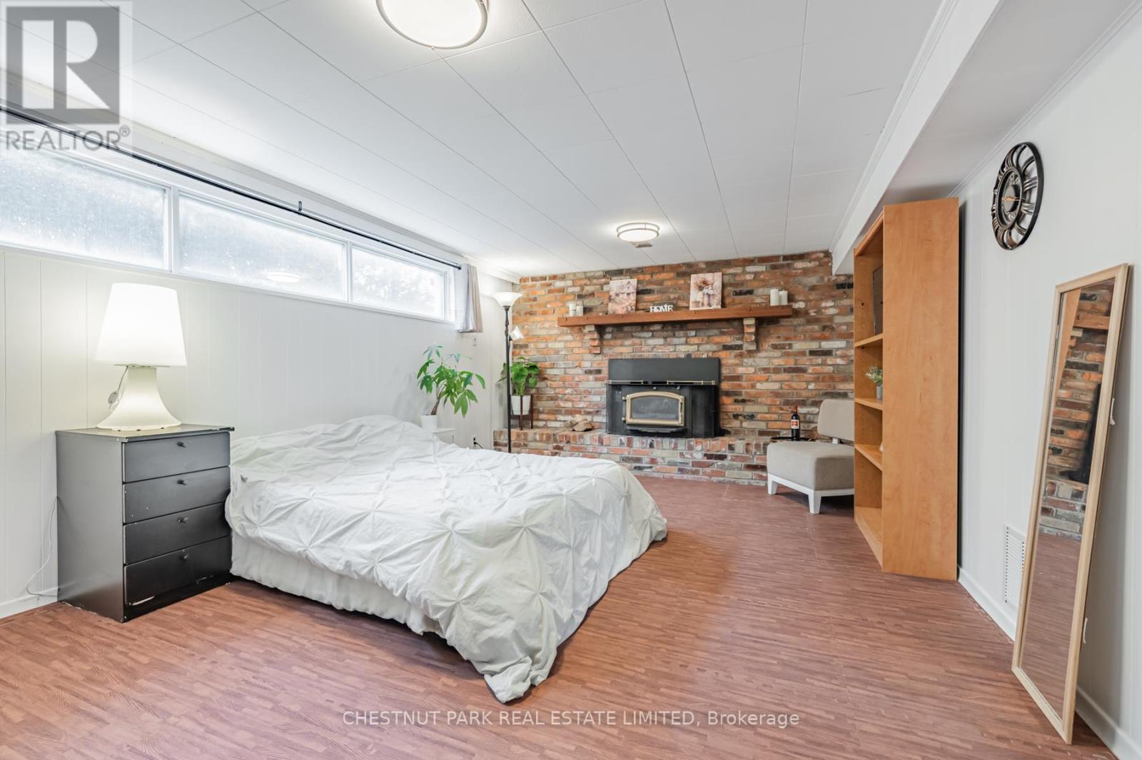 Lower - 3 Sanctbury Place, Toronto, Ontario  M9C 4M4 - Photo 15 - W13077448
