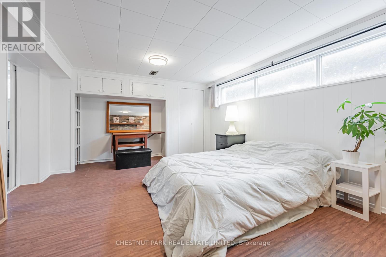 Lower - 3 Sanctbury Place, Toronto, Ontario  M9C 4M4 - Photo 16 - W13077448