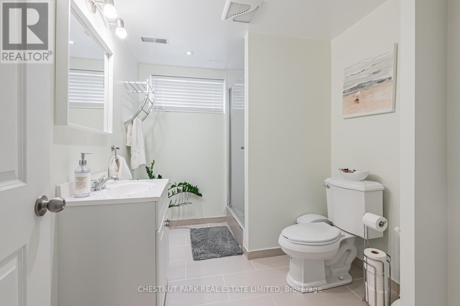 Lower - 3 Sanctbury Place, Toronto, Ontario  M9C 4M4 - Photo 21 - W13077448