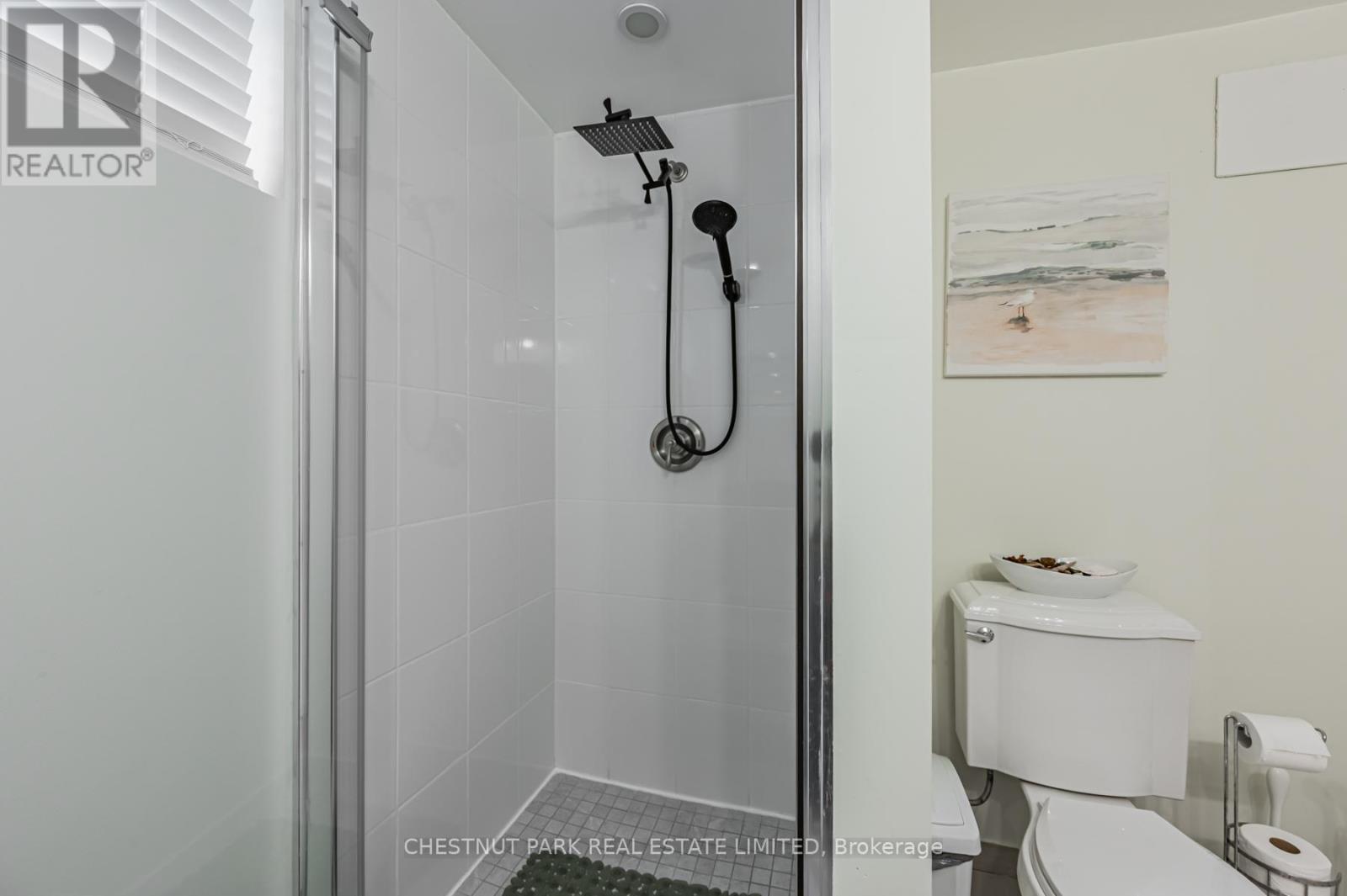 Lower - 3 Sanctbury Place, Toronto, Ontario  M9C 4M4 - Photo 23 - W13077448