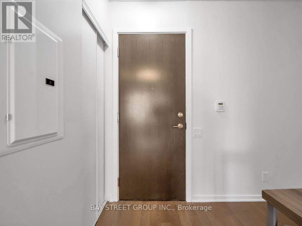 1501 - 105 The Queensway Avenue, Toronto, Ontario  M6G 5B5 - Photo 15 - W13077472