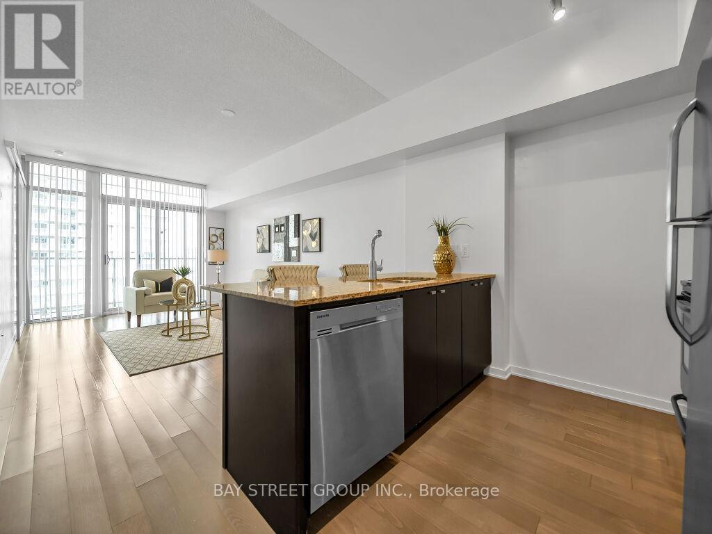 1501 - 105 The Queensway Avenue, Toronto, Ontario  M6G 5B5 - Photo 19 - W13077472