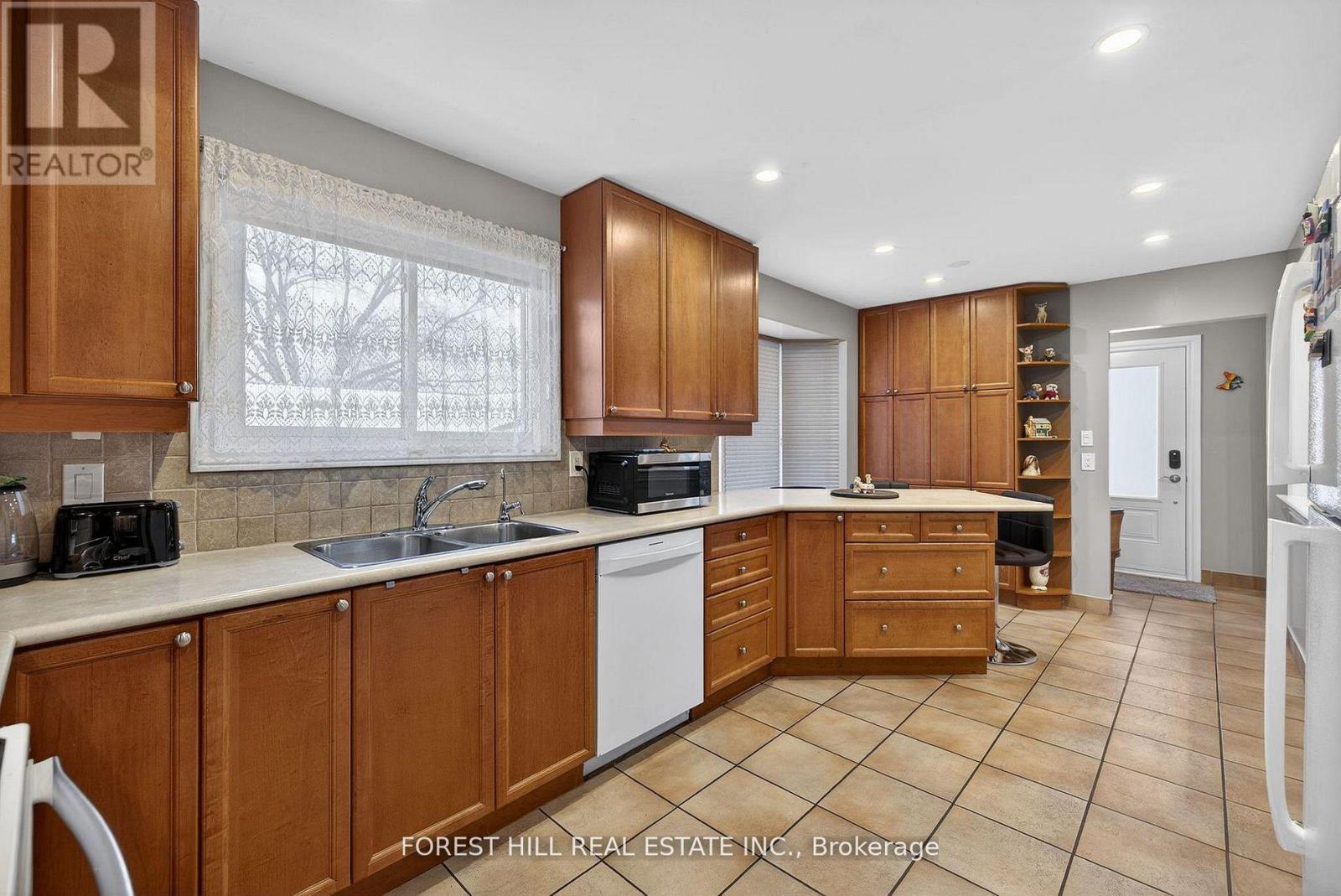 163 Birchlawn Road, Caledon, Ontario  L7E 3W3 - Photo 12 - W13077478