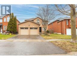 95 CLUNE PLACE, Whitby, Ontario