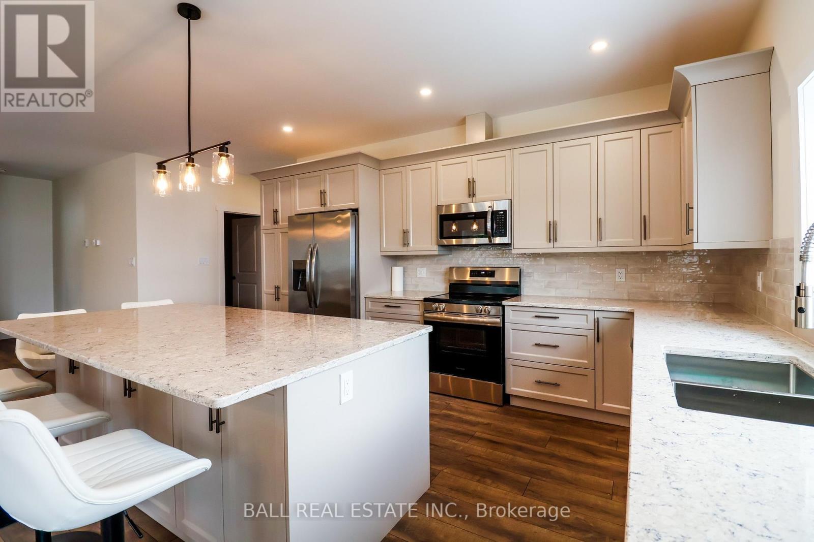 9 Williams Drive, Bancroft, Ontario  K0L 1C0 - Photo 10 - X12951992