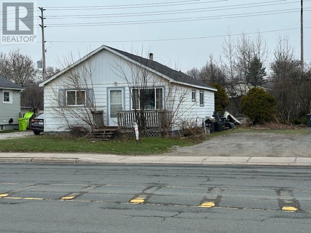 1272 Wellington ST E, Sault Ste. Marie, Ontario